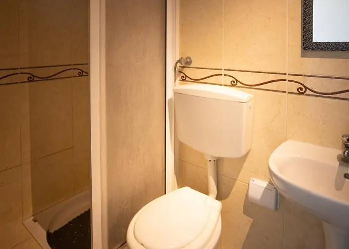 Apartman Tio Pedro - By Bedzy *